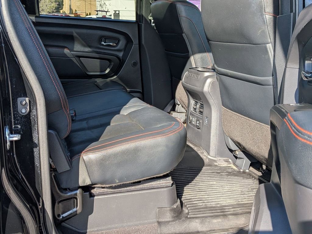 Used 2024 Nissan Titan PRO-4X w/ Pro-4x Convenience Package image 21