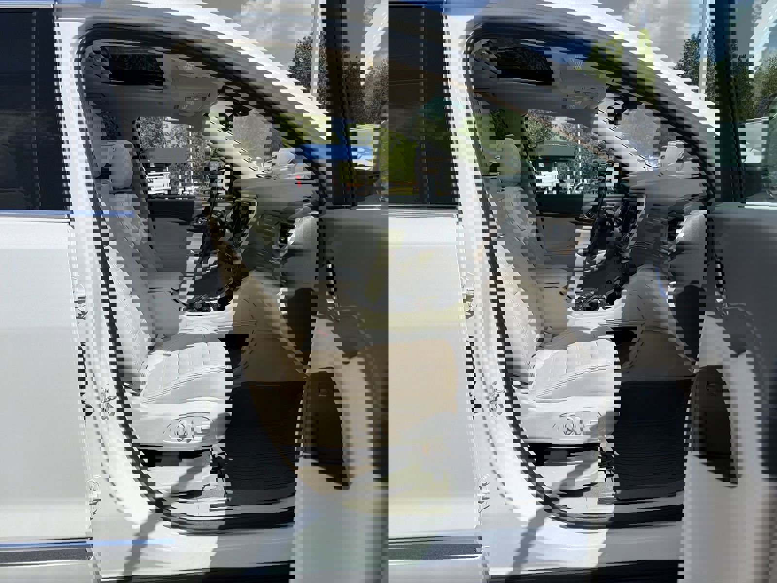 Used 2023 GMC Acadia Denali w/ Denali Technology Package image 34