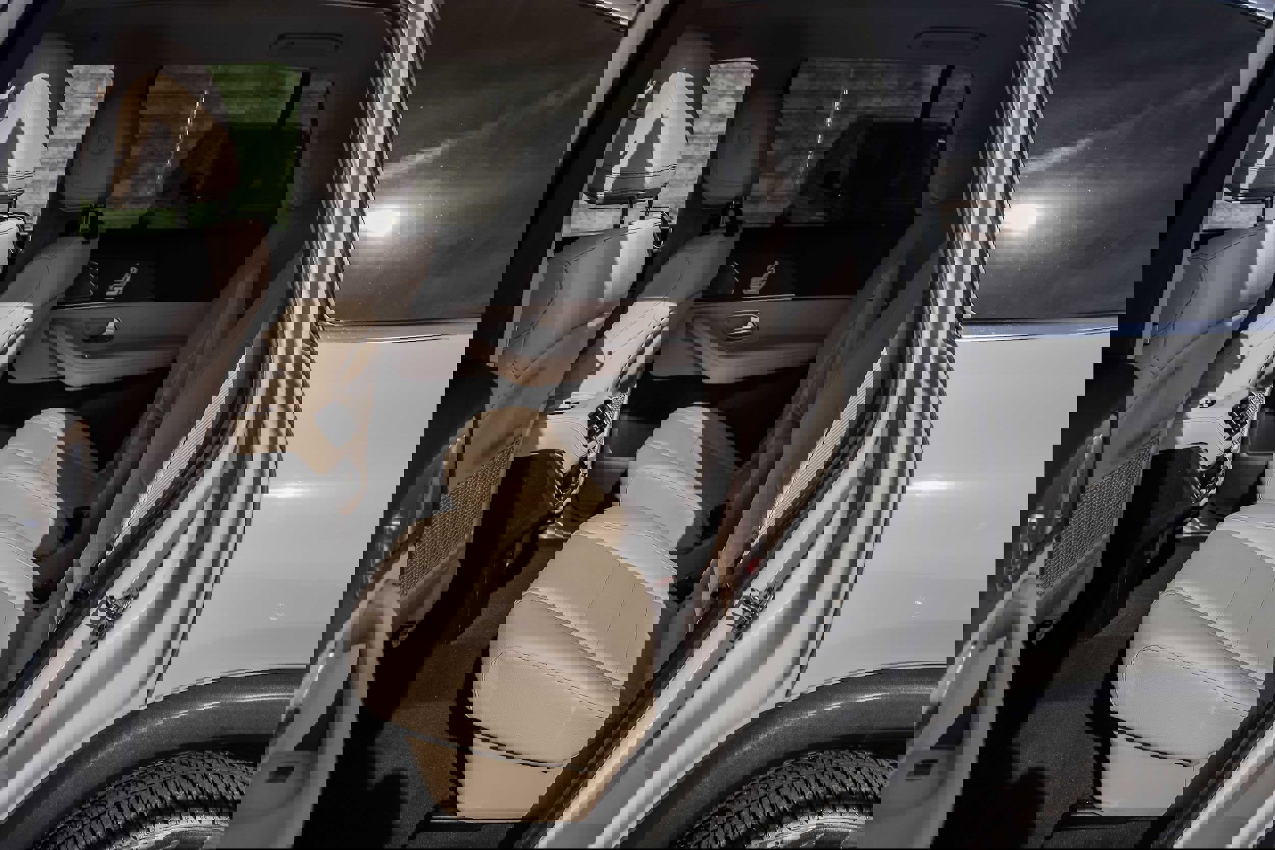 Used 2024 Mercedes-Benz GLS 450 4MATIC image 21