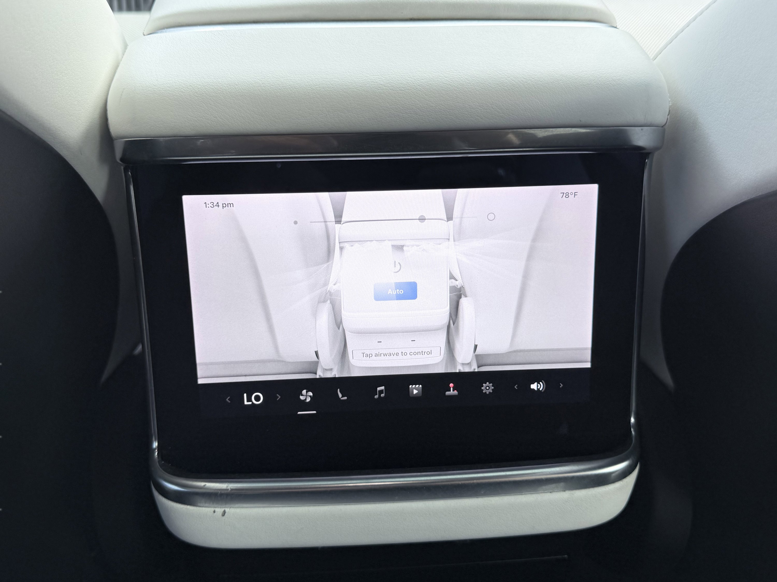 Used 2023 Tesla Model X image 51