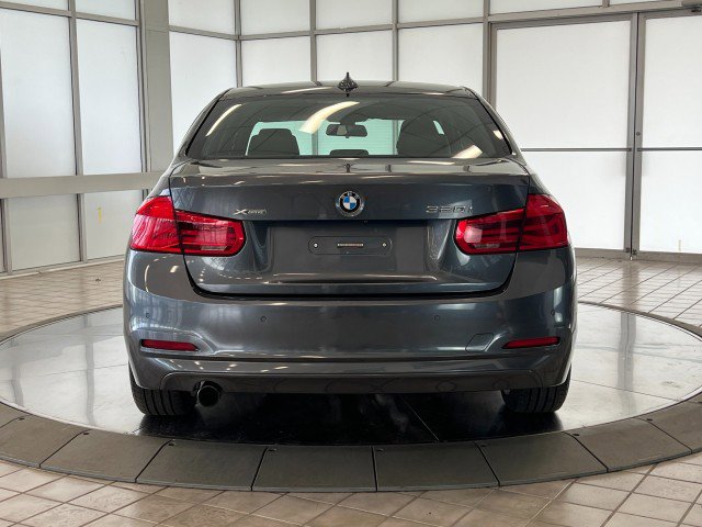 Used 2016 BMW 320i xDrive Sedan AWD/4WD image 6