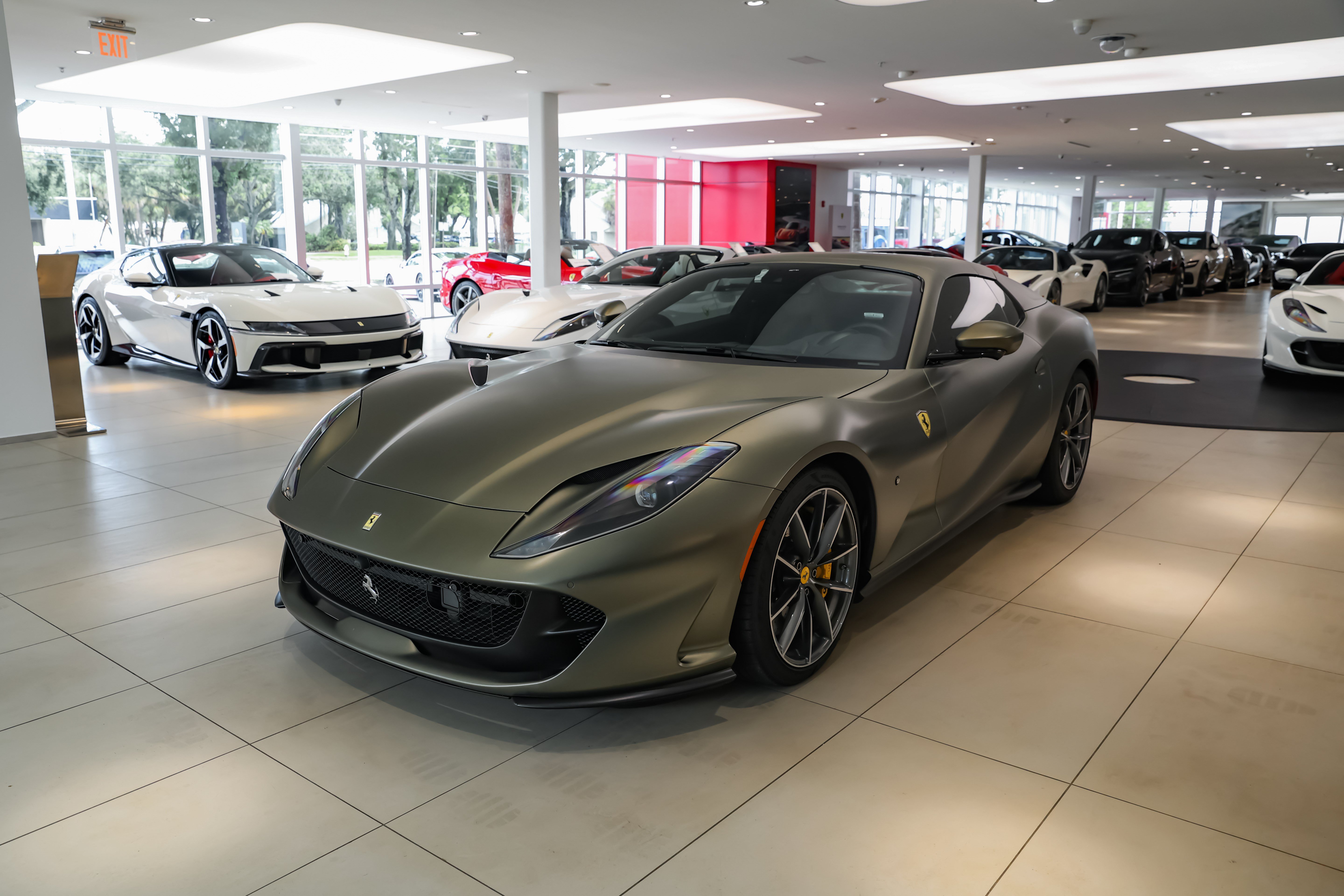 Used 2021 Ferrari 812 GTS RWD image 25