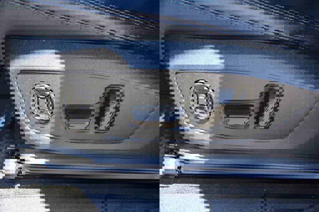 Used 2023 Audi Q3 2.0T Premium w/ Convenience Package image 21