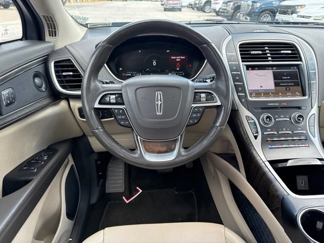Used 2019 Lincoln Nautilus Reserve AWD/4WD image 18
