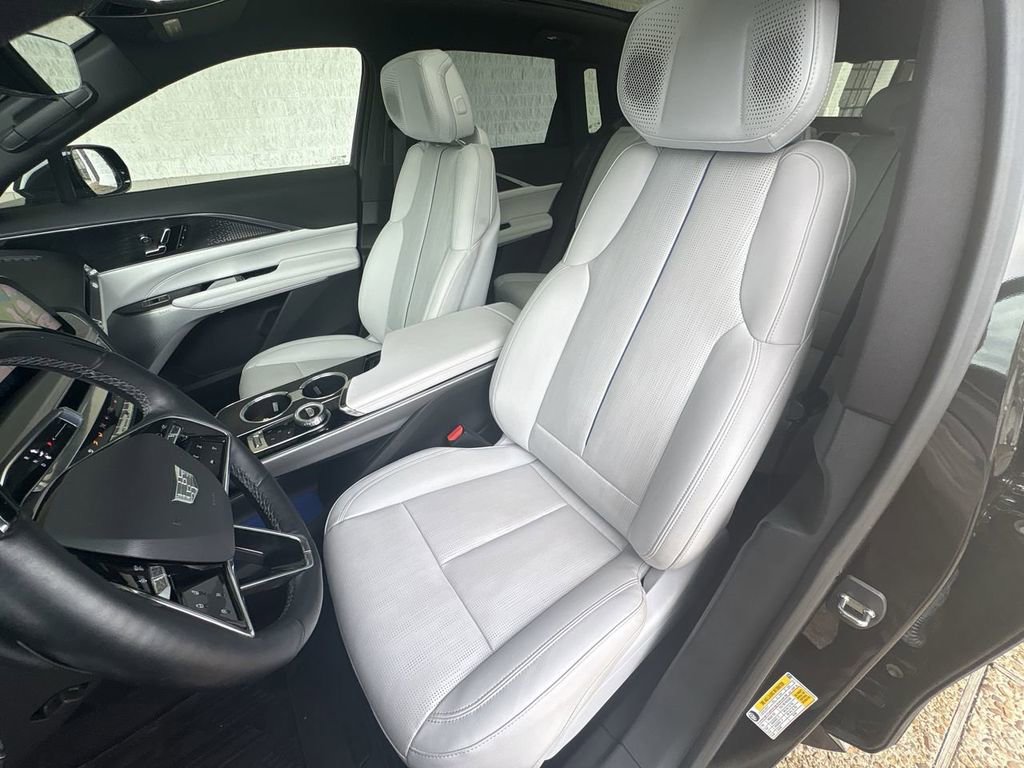 Certified 2023 Cadillac Lyriq 2WD image 20