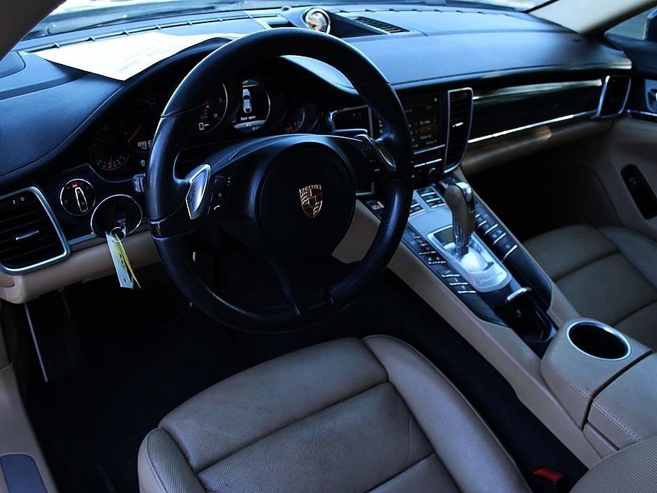 Used 2016 Porsche Panamera Edition RWD image 19
