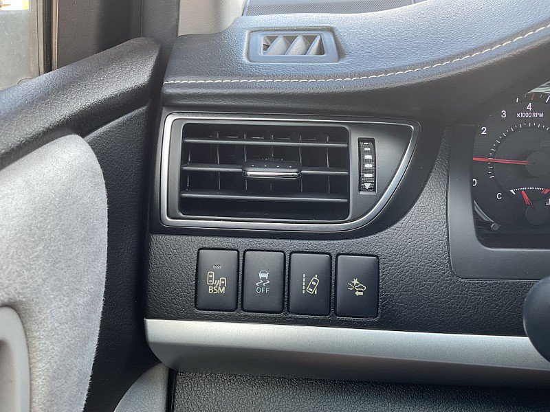 Used 2015 Toyota Camry XSE w/ Advanced Technology Package FWD image 19