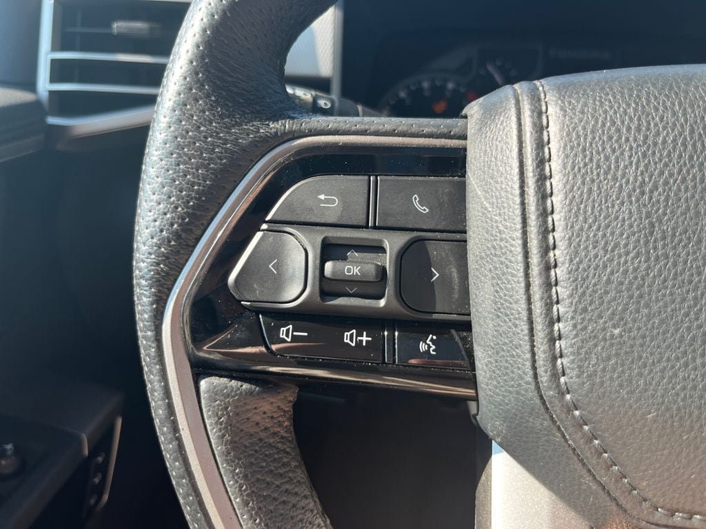 Used 2022 Toyota Tundra Limited AWD/4WD image 18