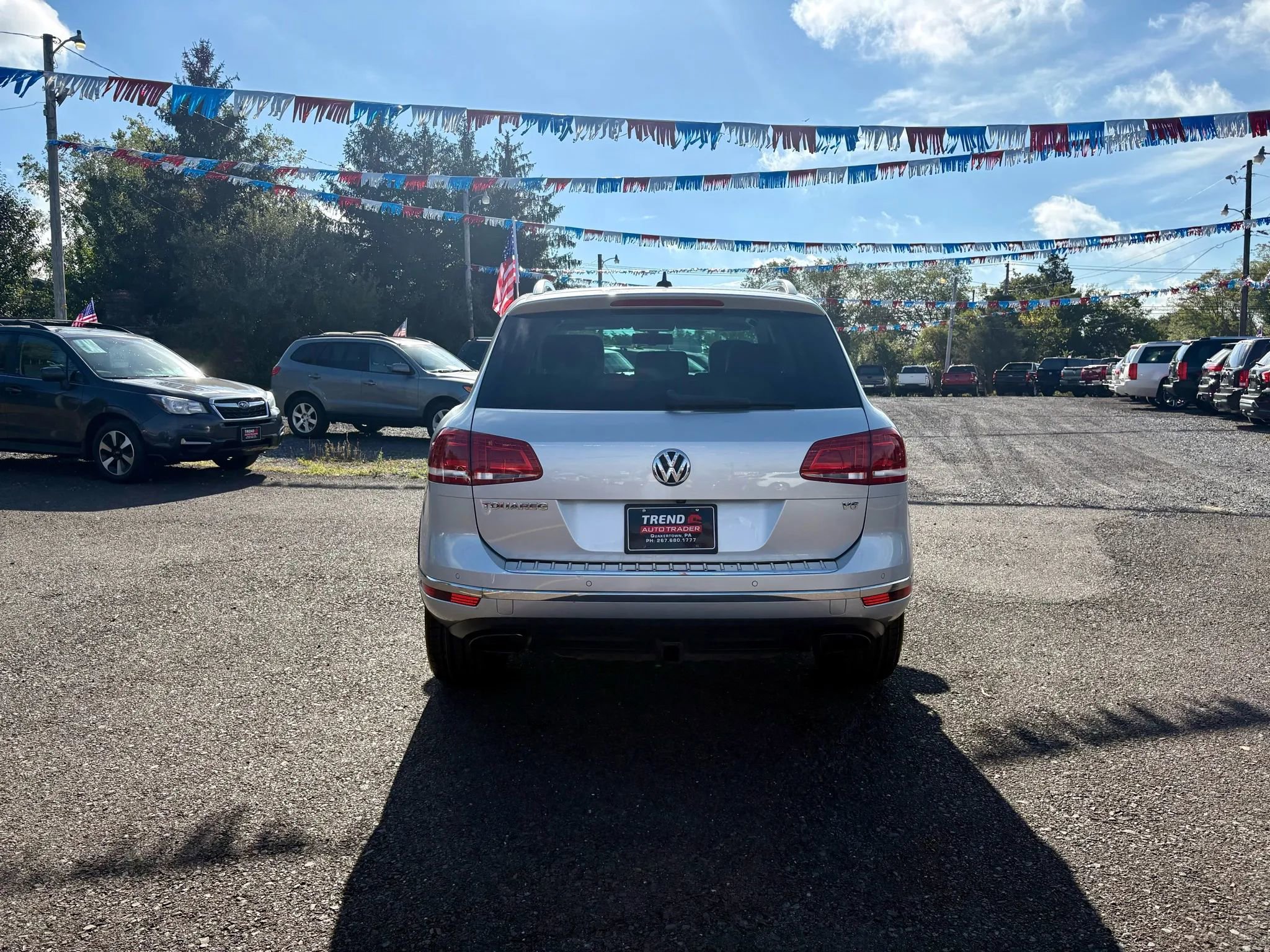 Used 2015 Volkswagen Touareg VR6 image 4
