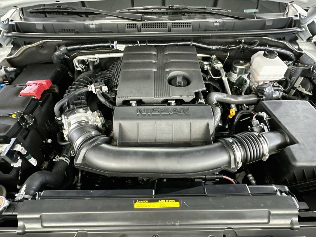 Used 2025 Nissan Frontier PRO-4X w/ Pro Premium Package AWD/4WD image 32