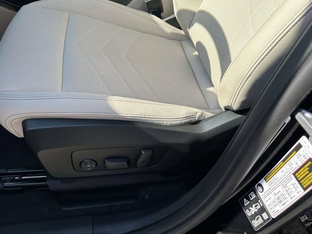 Certified 2024 BMW X1 xDrive28i w/ Convenience Package AWD/4WD image 28