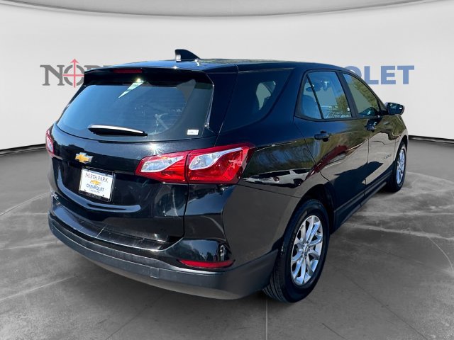 Used 2021 Chevrolet Equinox LS FWD image 3