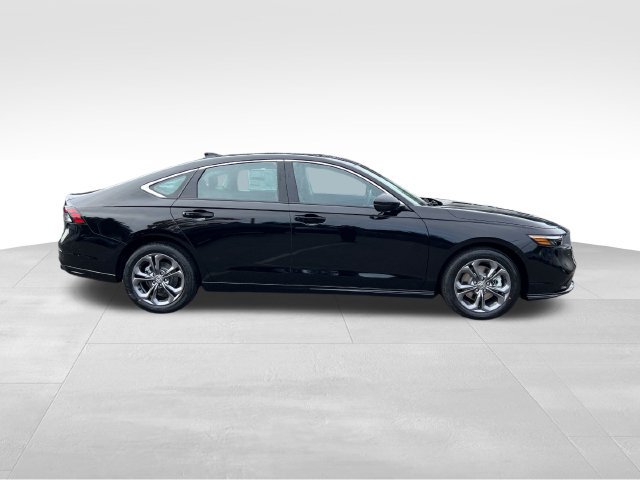 New 2026 Honda Accord EX-L image 9