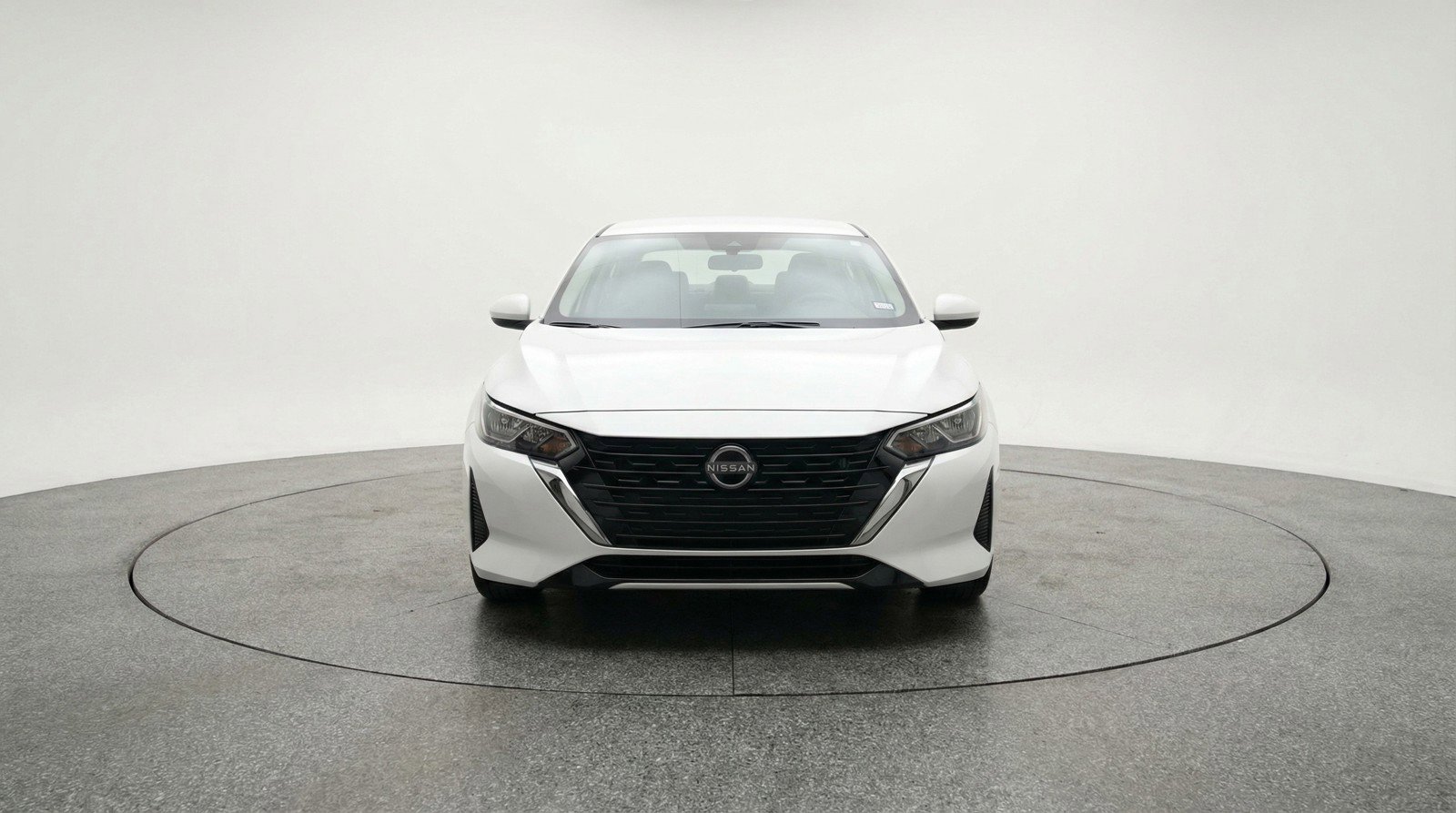 Used 2025 Nissan Sentra SV image 2