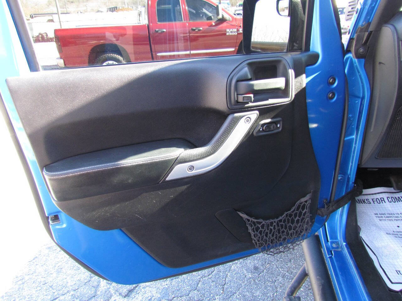 Used 2014 Jeep Wrangler Unlimited Sport image 10