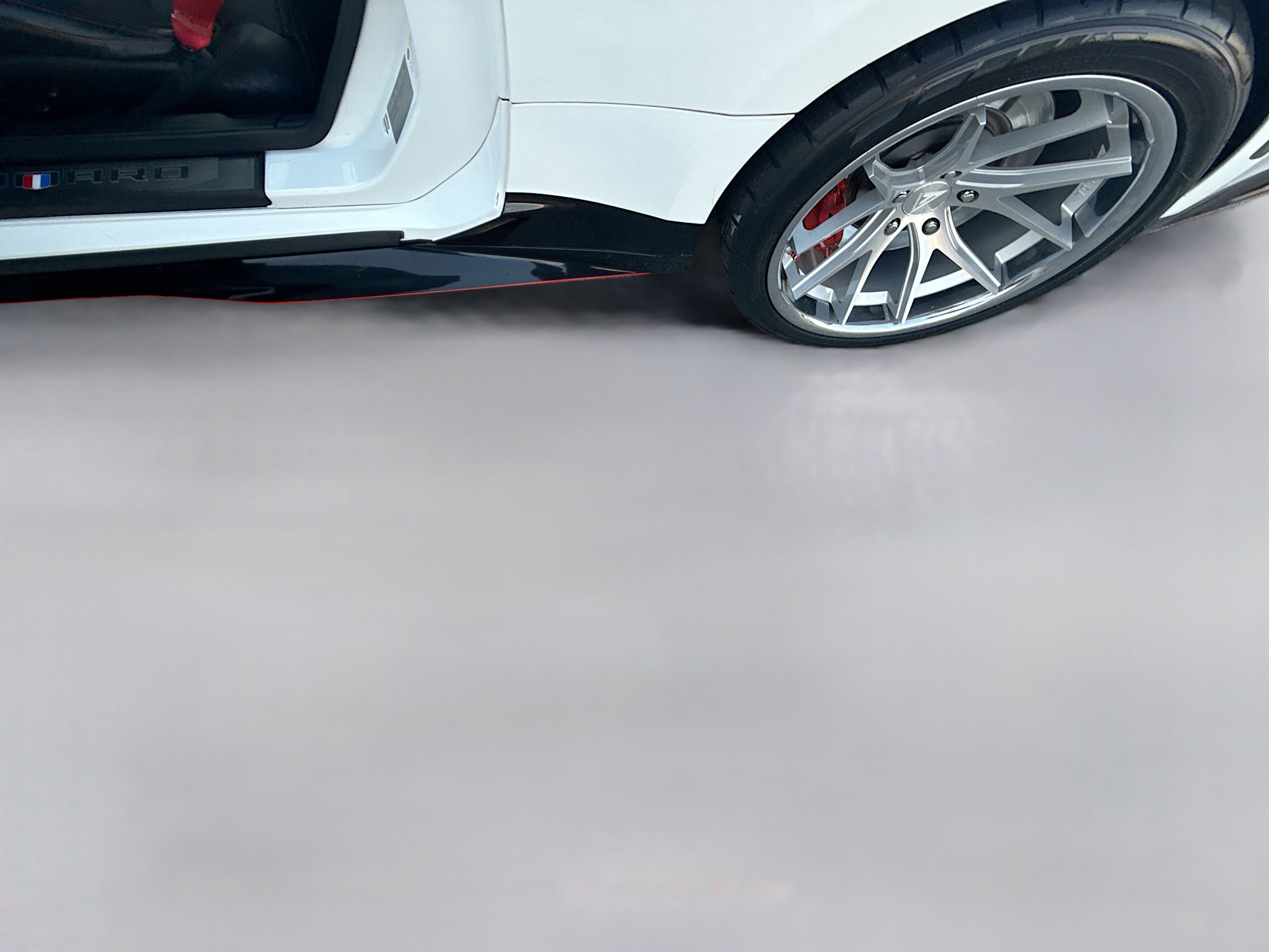 Used 2018 Chevrolet Camaro ZL1 image 23