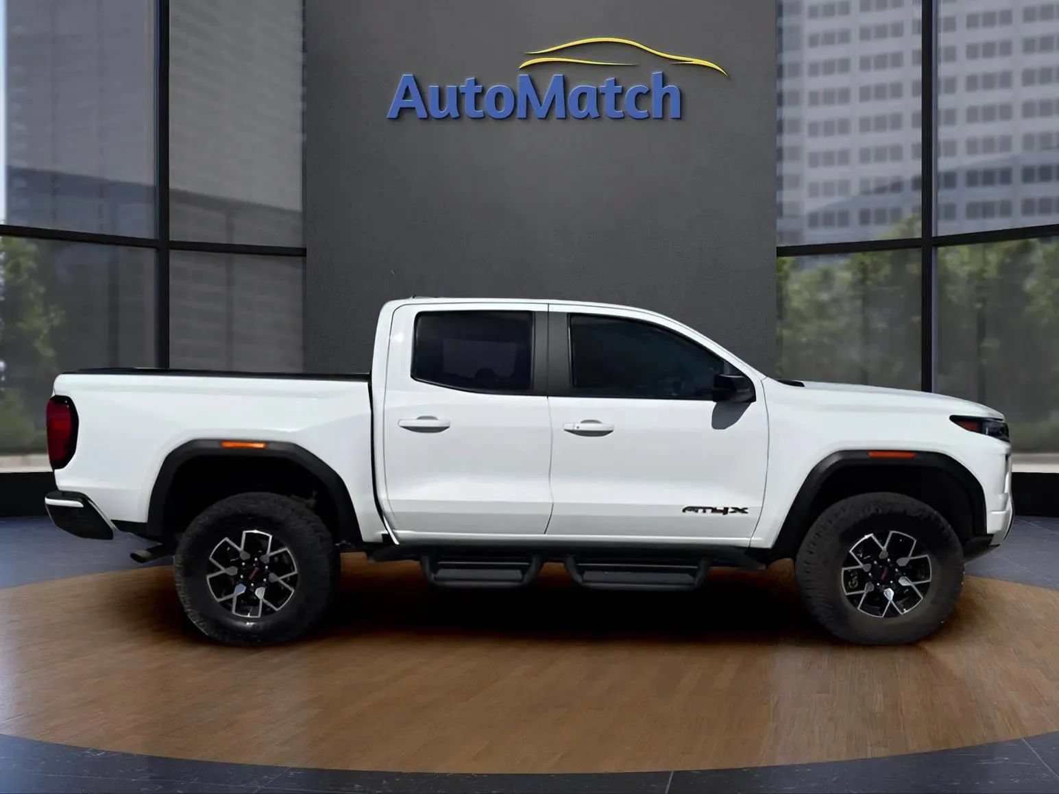 Used 2024 GMC Canyon AT4X AWD/4WD image 13
