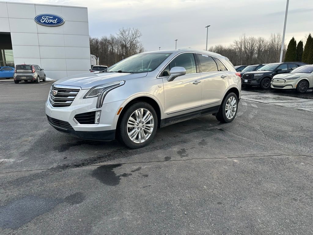Used 2019 Cadillac XT5 Premium Luxury image 1