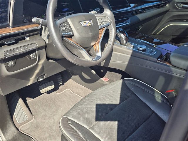 Used 2023 Cadillac Escalade Premium Luxury image 22