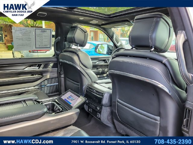 Used 2024 Jeep Grand Wagoneer L Series II w/ Quick Order Packagew 28T AWD/4WD image 33