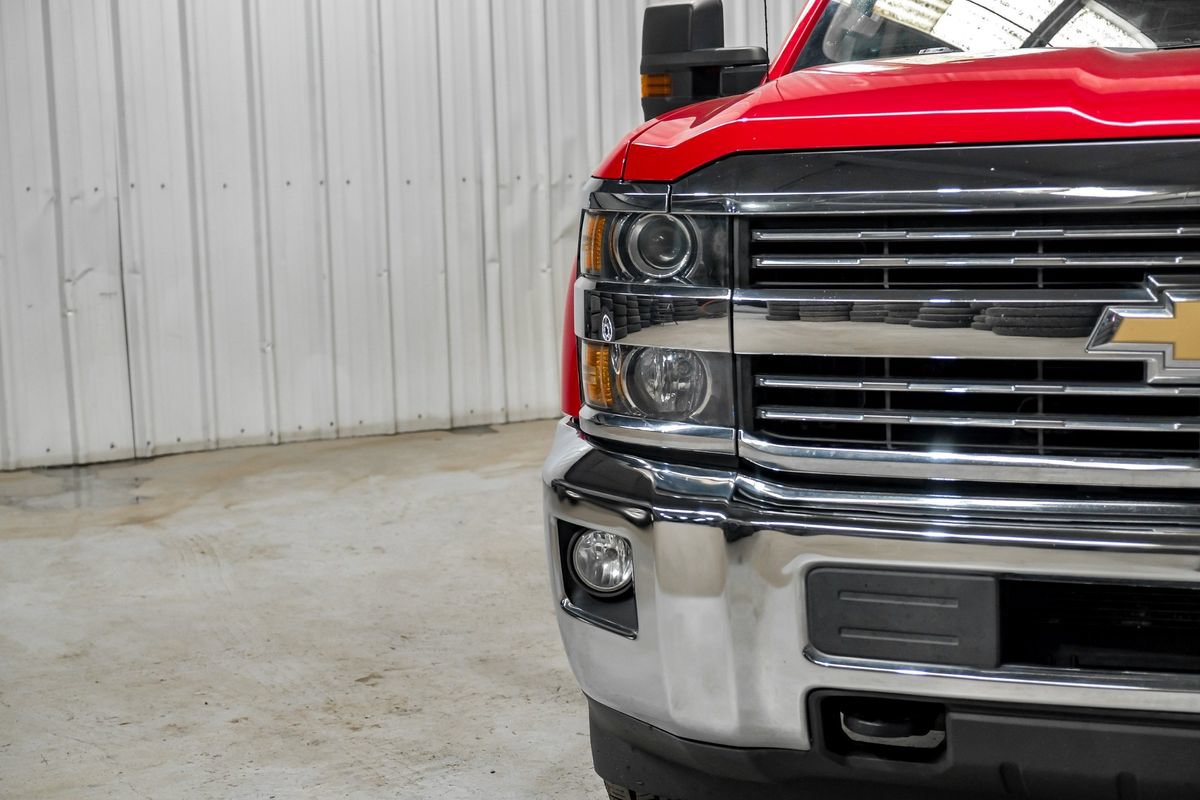 Used 2018 Chevrolet Silverado 2500 LT w/ LT Fleet Convenience Package AWD/4WD image 43