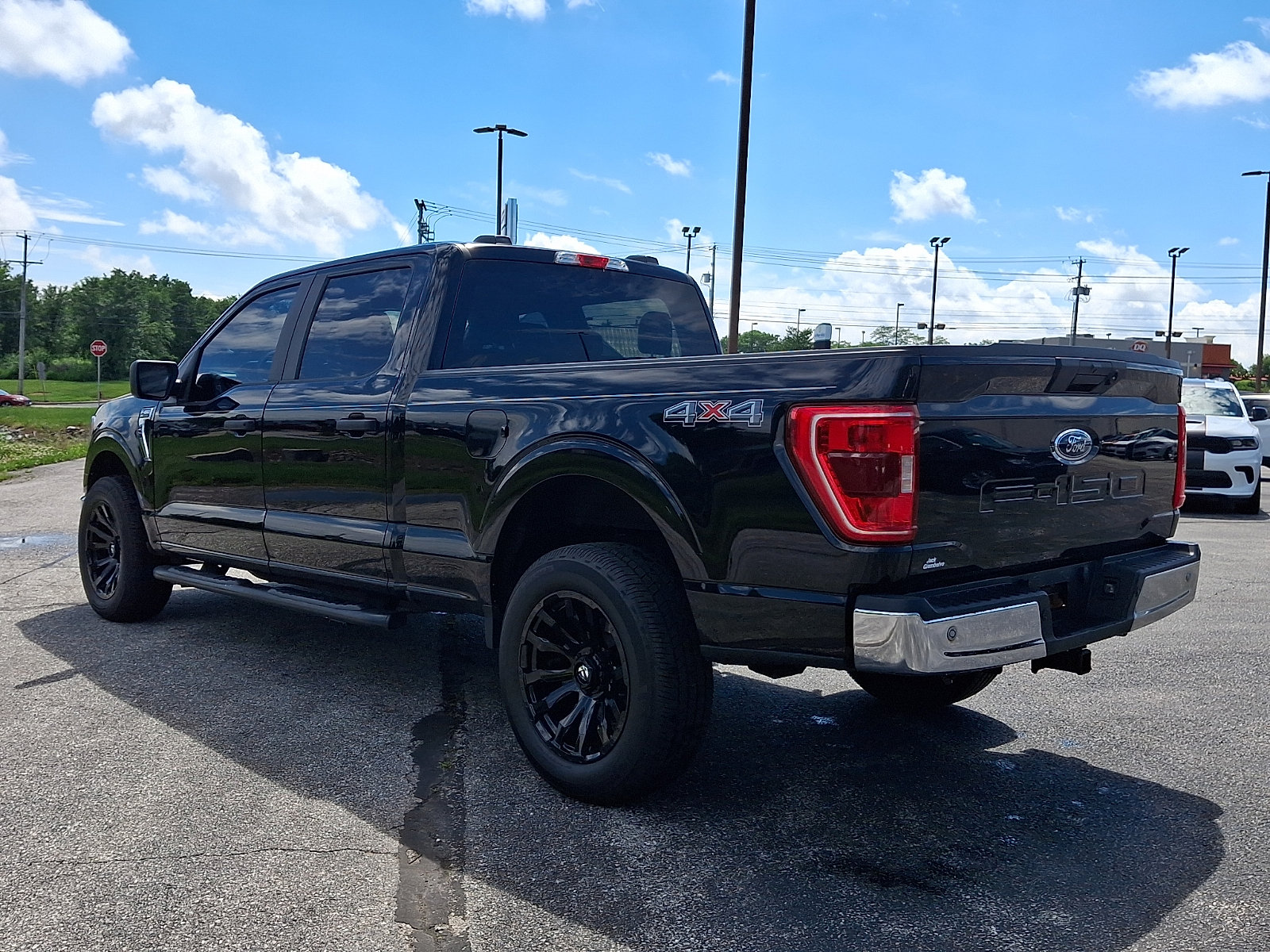 Used 2022 Ford F150 XLT w/ Trailer Tow Package AWD/4WD image 5