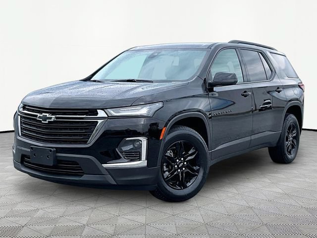 Used 2023 Chevrolet Traverse LS w/ Midnight/Sport Edition FWD image 3