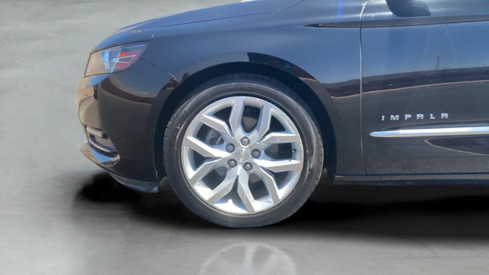 Used 2019 Chevrolet Impala Premier FWD image 25