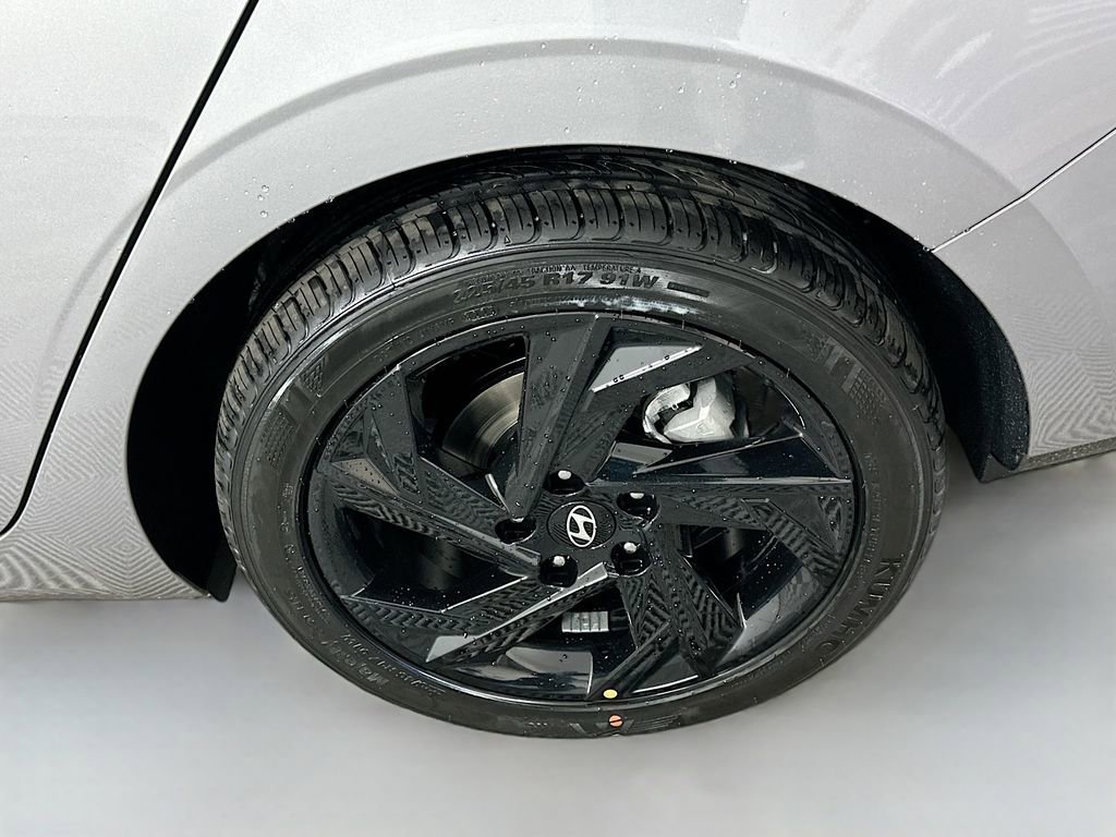 New 2026 Hyundai Elantra Sport image 21