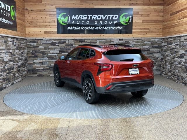 Used 2024 Chevrolet Trax RS w/ Driver Confidence Package image 7