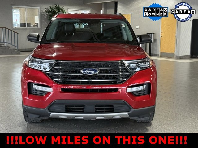 Used 2022 Ford Explorer XLT w/ Equipment Group 202A image 3