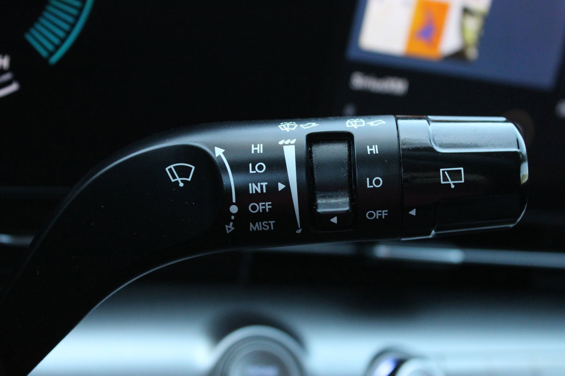 Used 2026 Hyundai Kona SEL Sport FWD image 31
