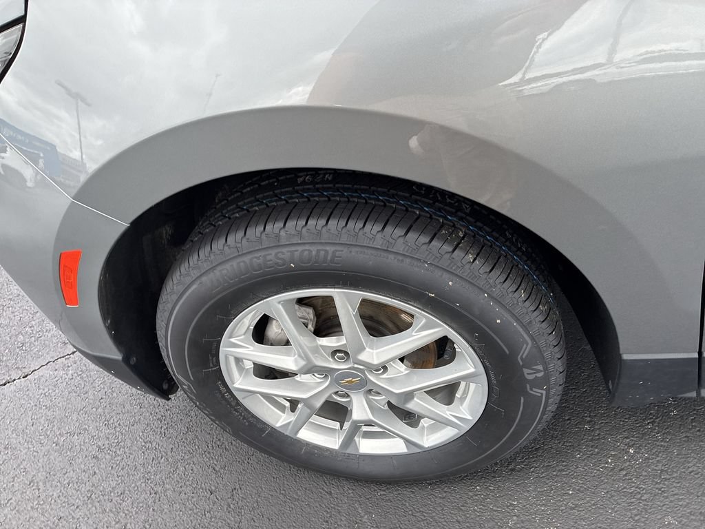 Used 2024 Chevrolet Equinox LT AWD/4WD image 10