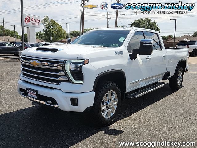 Certified 2024 Chevrolet Silverado 3500 High Country w/ High Country Premium Package AWD/4WD image 1