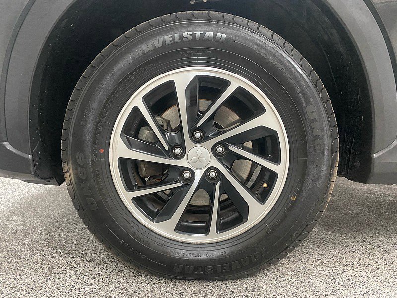 Used 2020 Mitsubishi Eclipse Cross ES image 26