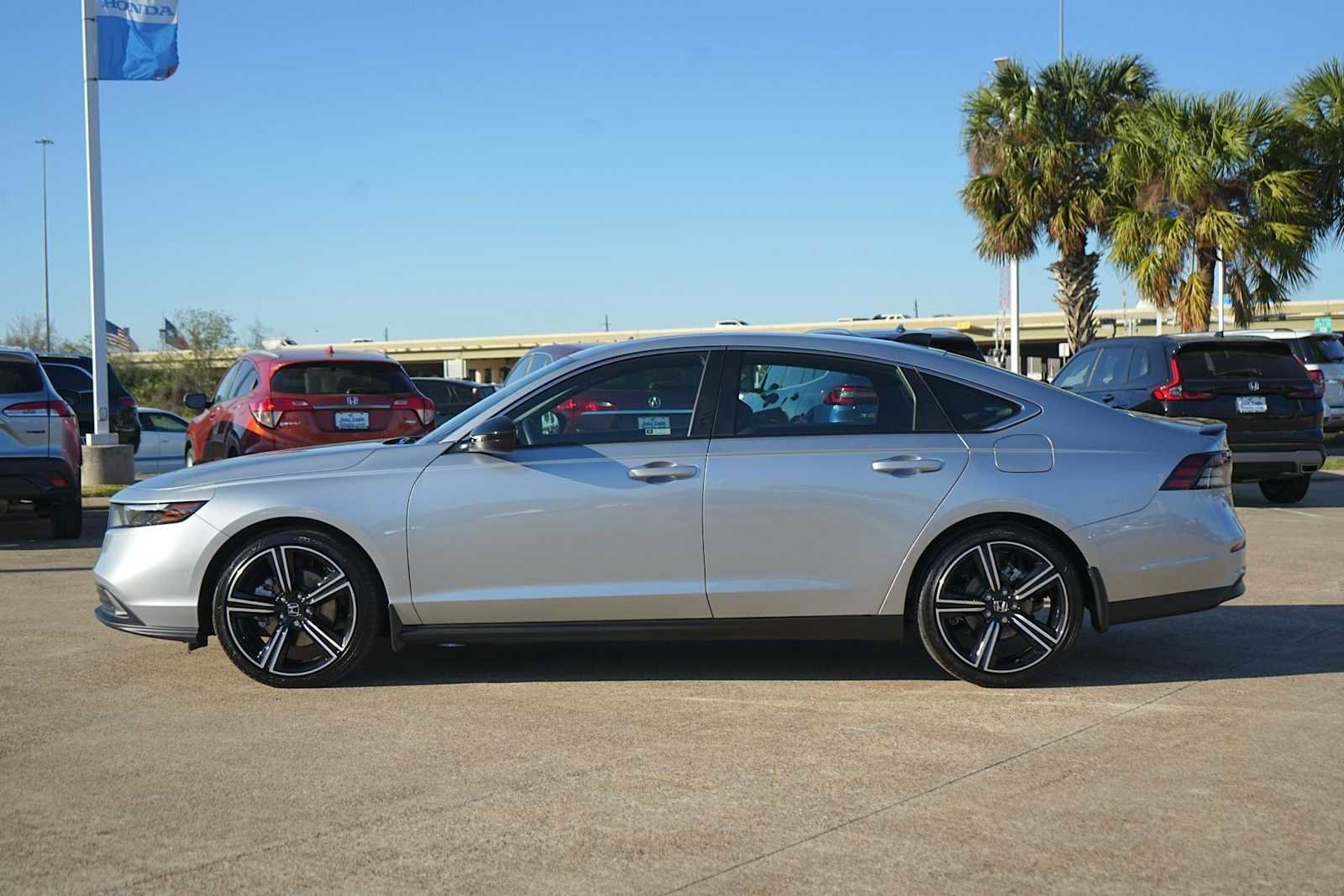 Certified 2025 Honda Accord Sport image 3