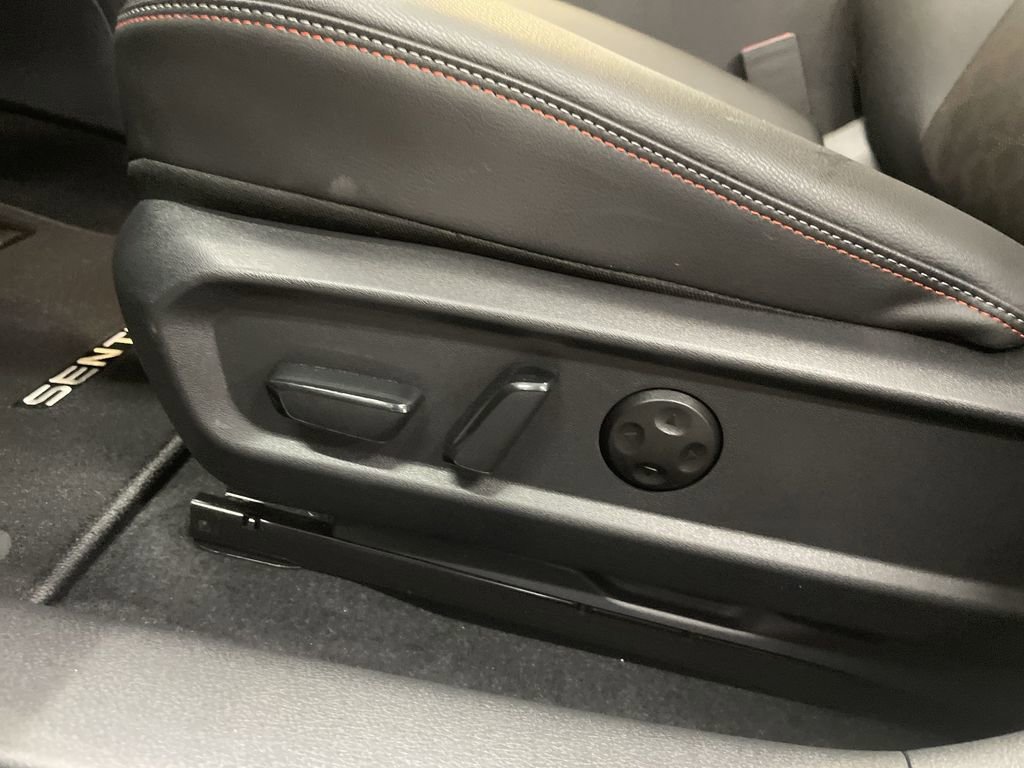 New 2026 Nissan Sentra SR w/ SR Premium Package FWD image 12