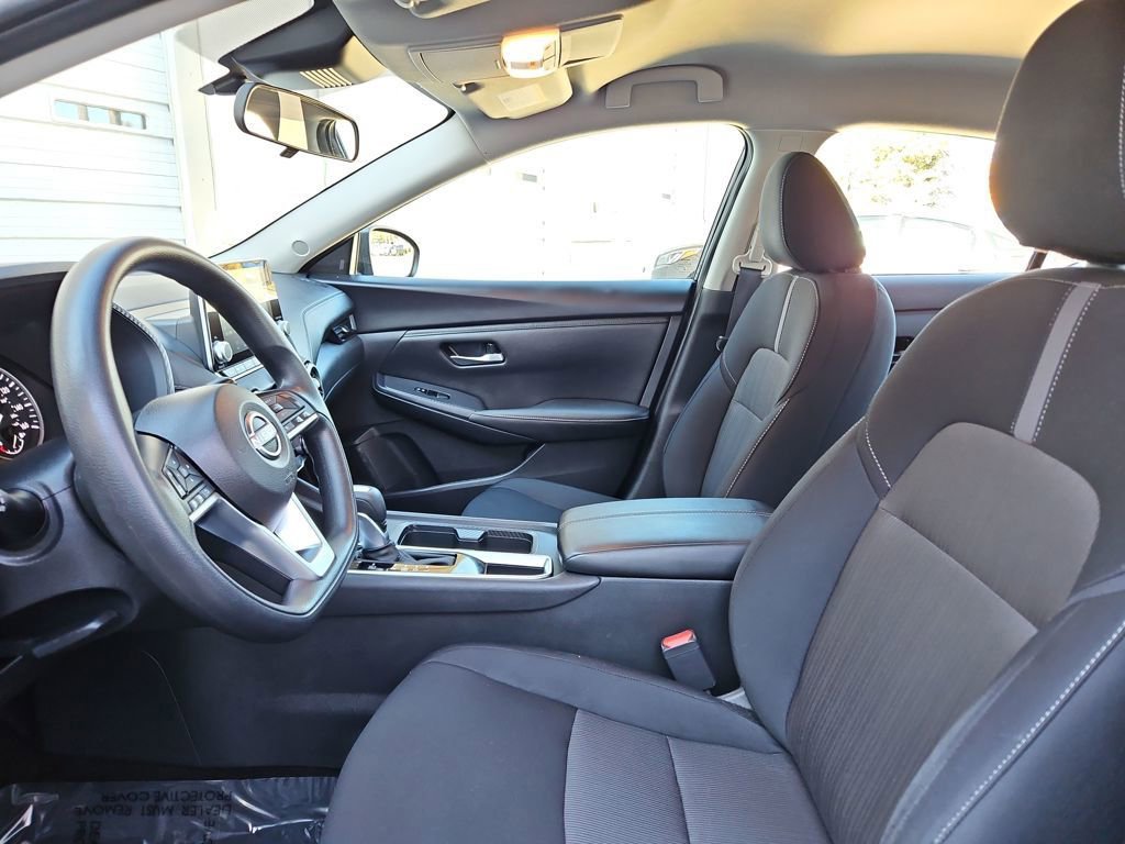 Used 2024 Nissan Sentra SV image 21