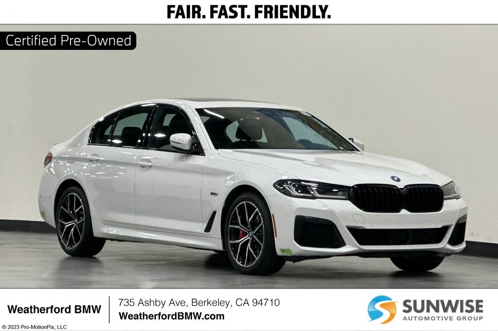 Used 2023 BMW 530e w/ M Sport Package RWD image 1