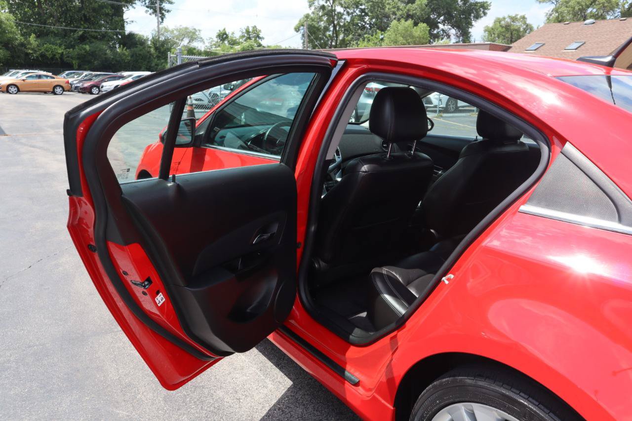 Used 2014 Chevrolet Cruze LTZ w/ RS Package FWD image 15