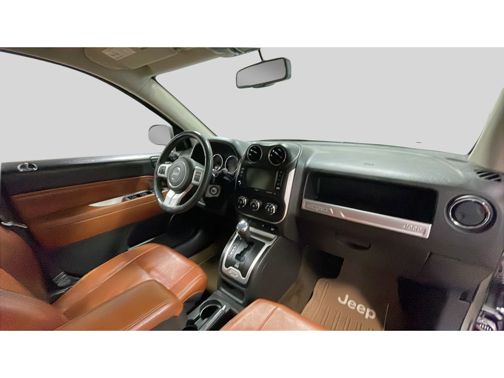 Used 2014 Jeep Compass Limited w/ Sun/Sound Group AWD/4WD image 19