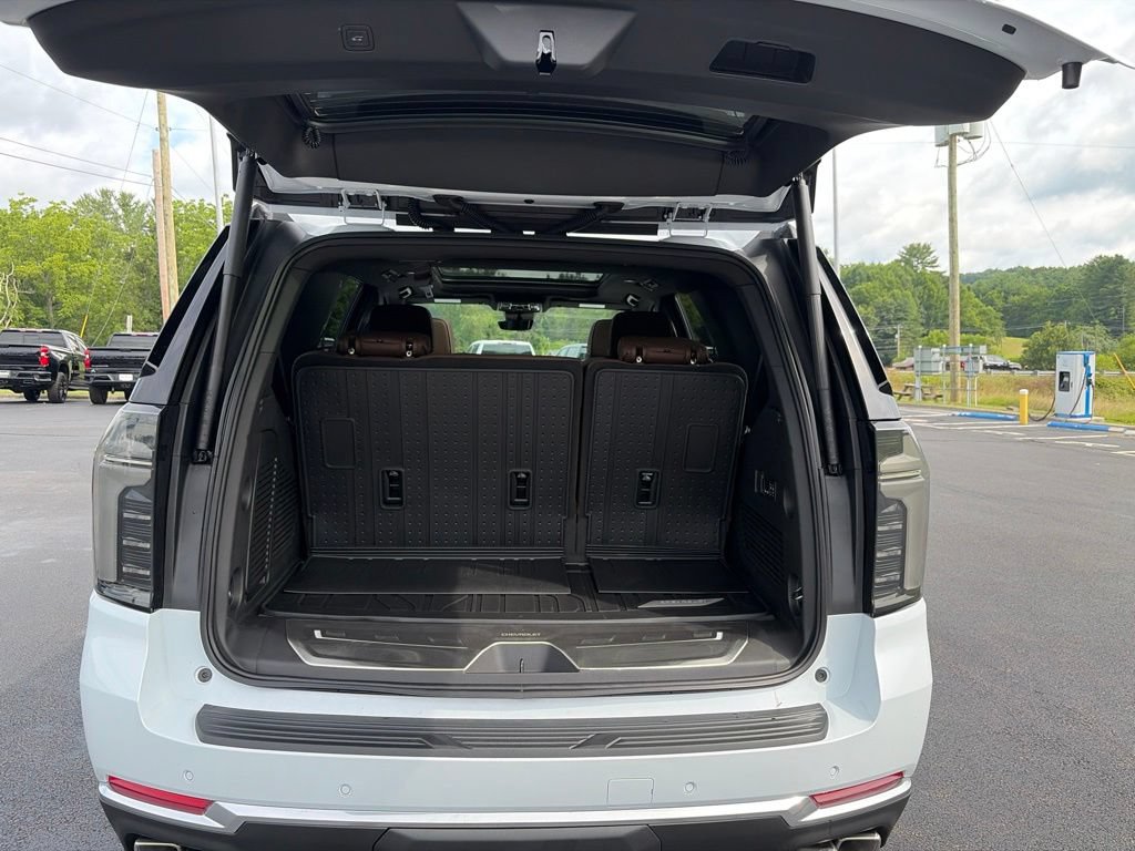 New 2026 Chevrolet Tahoe High Country AWD/4WD image 38