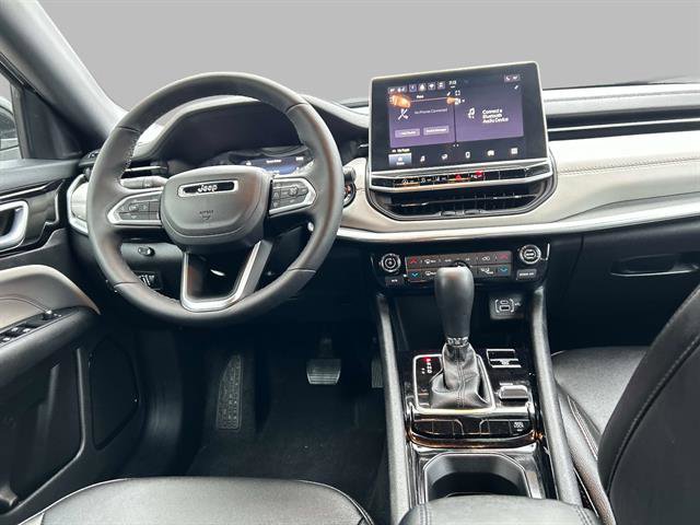 Certified 2024 Jeep Compass Limited image 16