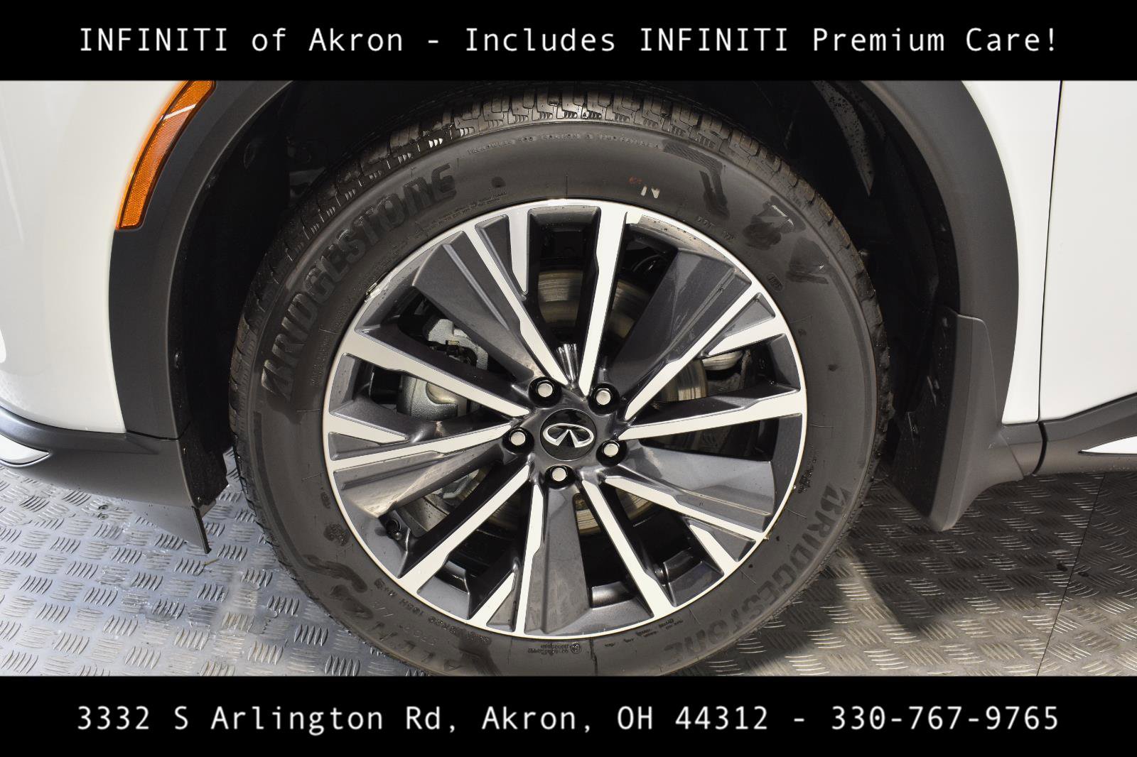 New 2026 INFINITI QX60 Luxe w/ Cargo Package image 29