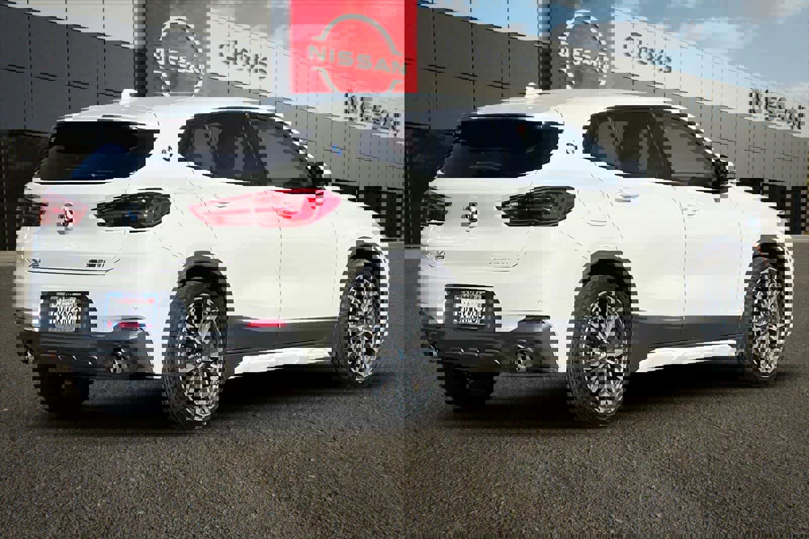 Used 2018 BMW X2 xDrive28i image 3