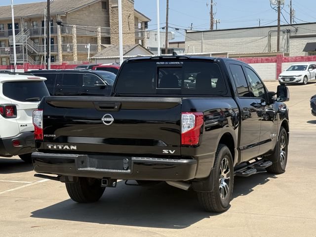 Used 2024 Nissan Titan SV w/ SV Convenience Package RWD image 4
