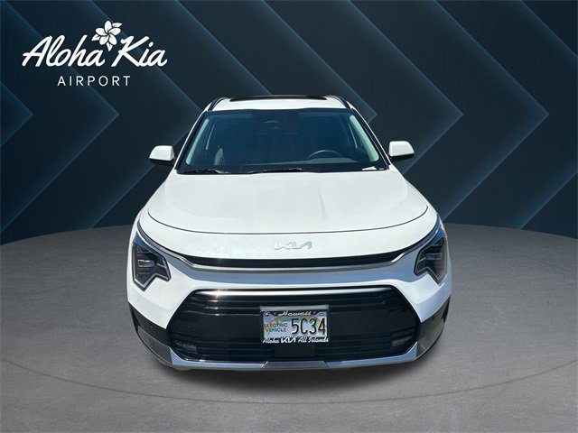 Used 2024 Kia Niro SX Touring