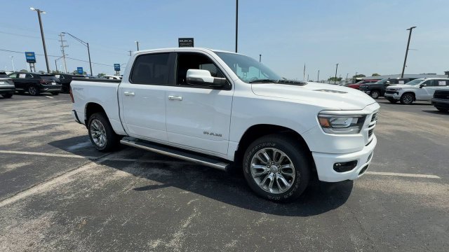 Used 2023 RAM 1500 Laramie AWD/4WD image 2
