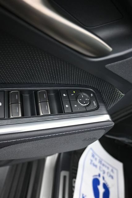 Used 2026 Lexus GX 550 w/ Accessory Package (CT) AWD/4WD image 12