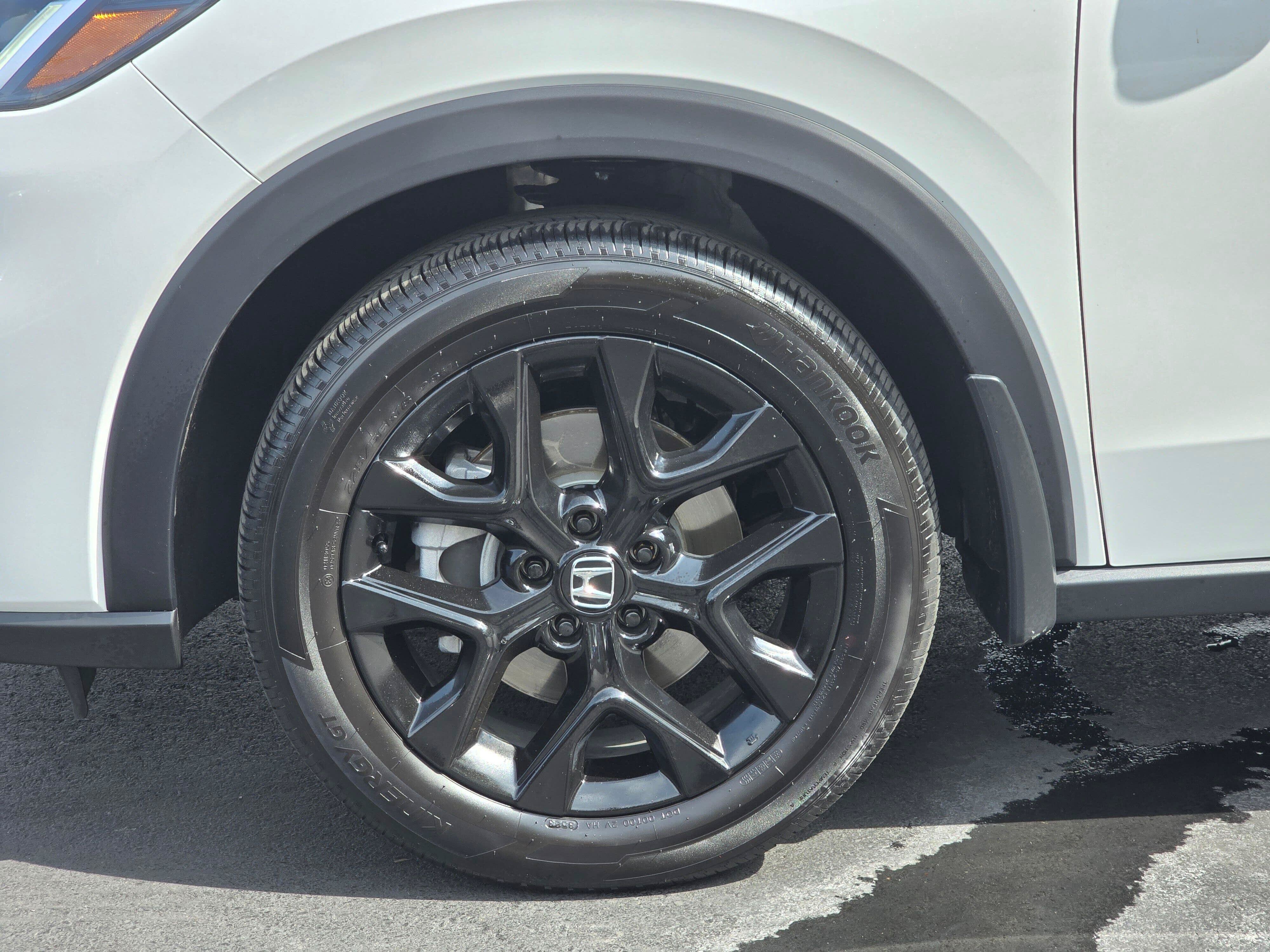 Used 2024 Honda HR-V Sport image 9